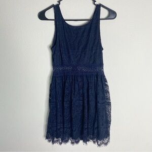 Hint of Mint dark navy blue lace mini dress size small